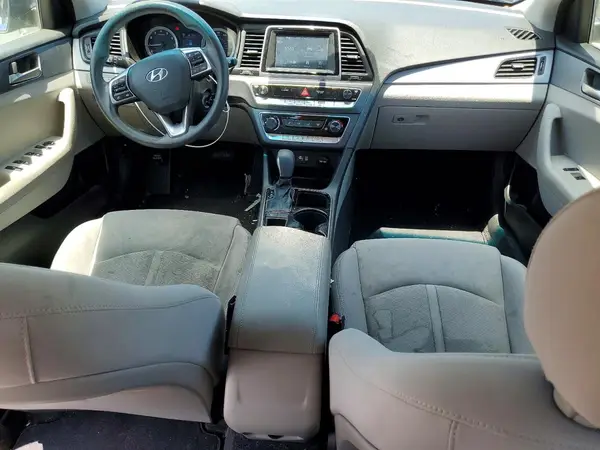 5NPE24AF3JH667711 2018 HYUNDAI SONATA - Image 8