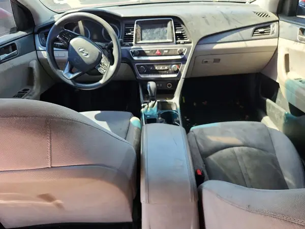 5NPE24AF3JH669250 2018 HYUNDAI SONATA - Image 8