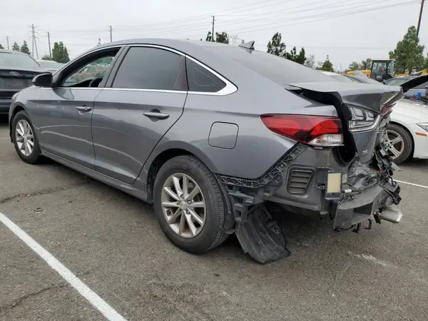 5NPE24AF3JH670284 2018 HYUNDAI SONATA - Image 2