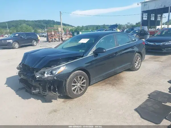 5NPE24AF3JH672973 2018 HYUNDAI SONATA - Image 2
