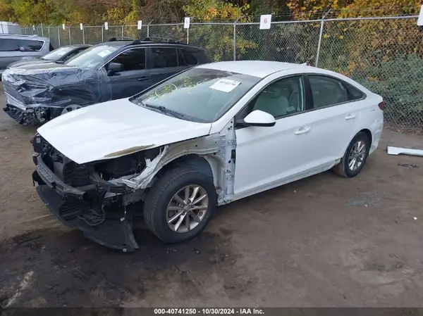 5NPE24AF3JH674366 2018 HYUNDAI SONATA - Image 2