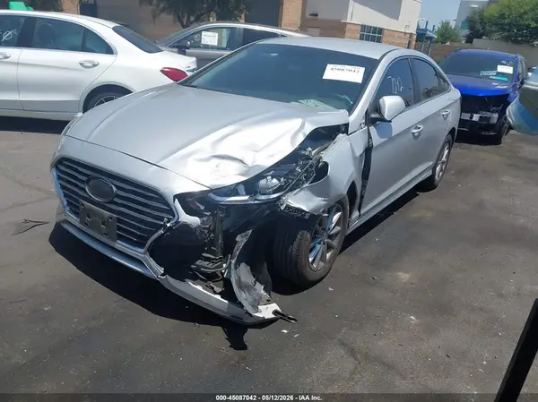 5NPE24AF3JH677686 2018 HYUNDAI SONATA - Image 2