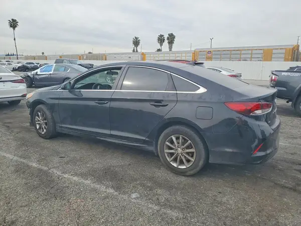 5NPE24AF3JH681415 2018 HYUNDAI SONATA - Image 2