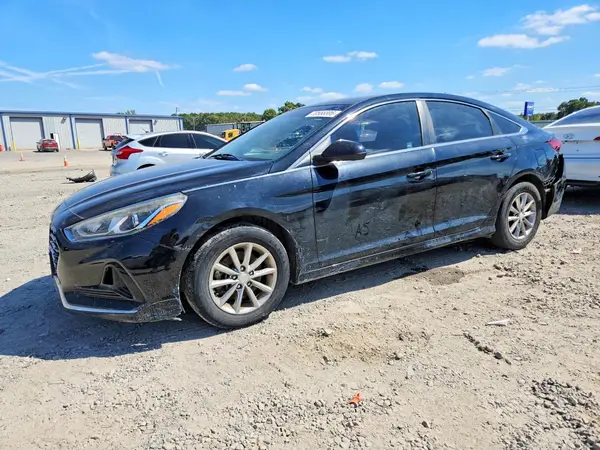 5NPE24AF3JH682824 2018 HYUNDAI SONATA - Image 1