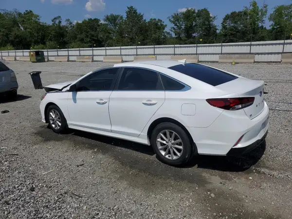 5NPE24AF3JH683519 2018 HYUNDAI SONATA - Image 2