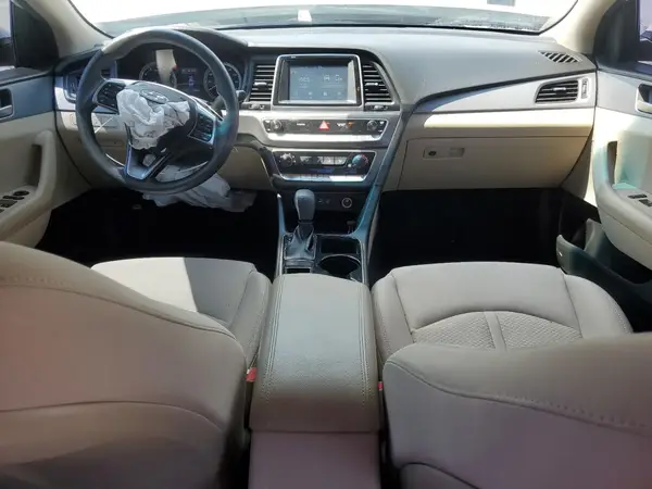 5NPE24AF3JH683519 2018 HYUNDAI SONATA - Image 8