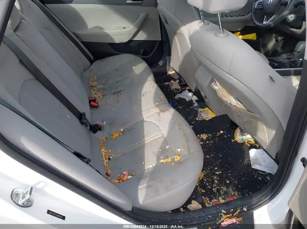 5NPE24AF3JH688462 2018 HYUNDAI SONATA - Image 8