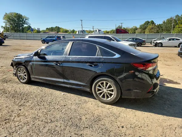 5NPE24AF3JH688638 2018 HYUNDAI SONATA - Image 2