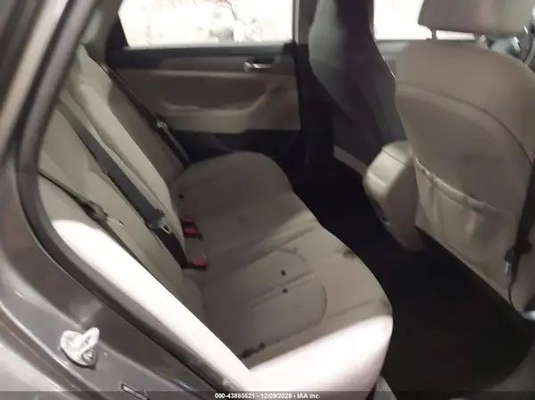 5NPE24AF3JH693502 2018 HYUNDAI SONATA - Image 8