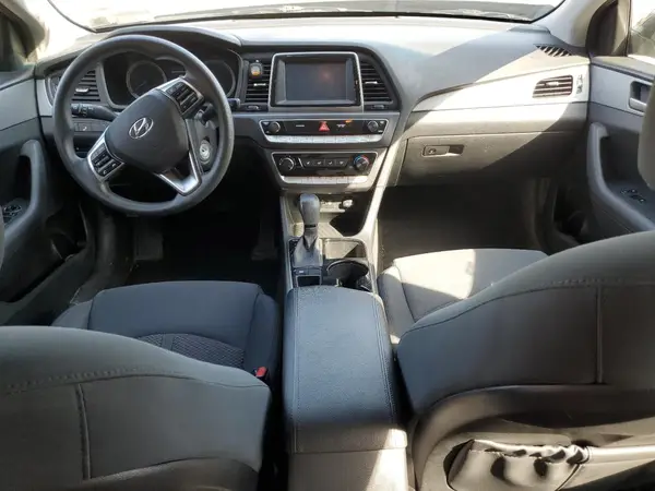 5NPE24AF3JH693595 2018 HYUNDAI SONATA - Image 8