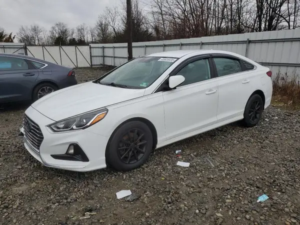 5NPE24AF3JH694035 2018 HYUNDAI SONATA - Image 1