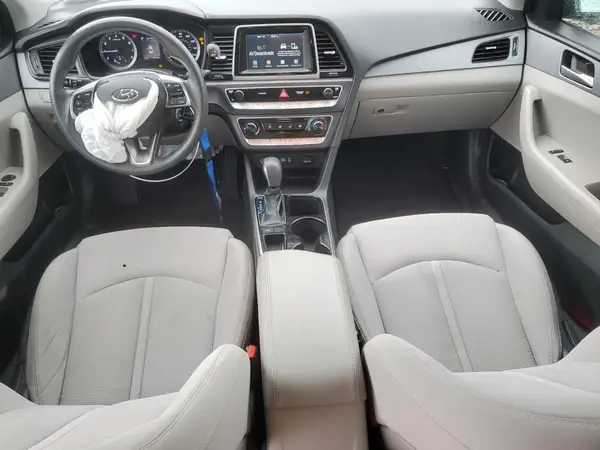 5NPE24AF3JH694035 2018 HYUNDAI SONATA - Image 8