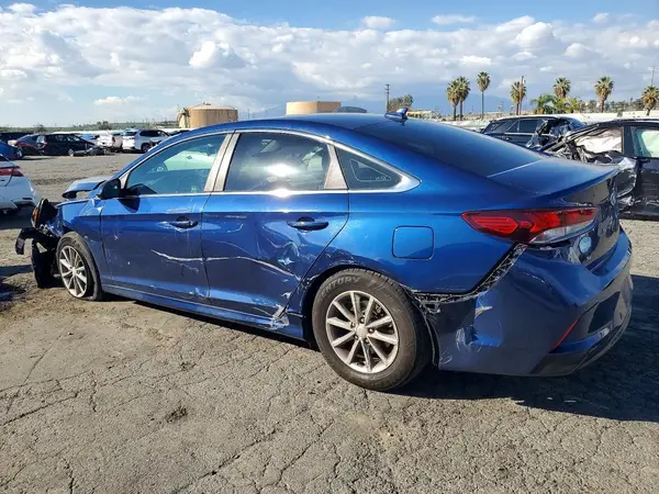 5NPE24AF3JH696304 2018 HYUNDAI SONATA - Image 2