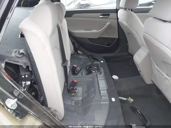 5NPE24AF3JH696495 2018 HYUNDAI SONATA - Image 8