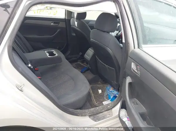 5NPE24AF3JH697517 2018 HYUNDAI SONATA - Image 8
