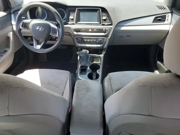 5NPE24AF3JH700450 2018 HYUNDAI SONATA - Image 8