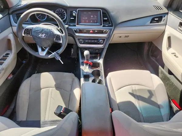 5NPE24AF3JH700853 2018 HYUNDAI SONATA - Image 8