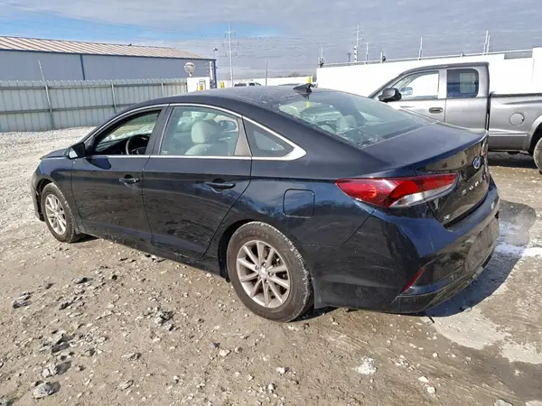 5NPE24AF3JH701095 2018 HYUNDAI SONATA - Image 2