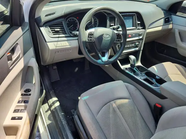 5NPE24AF3JH701128 2018 HYUNDAI SONATA - Image 8