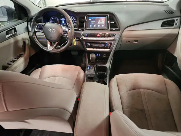 5NPE24AF3JH704580 2018 HYUNDAI SONATA - Image 8