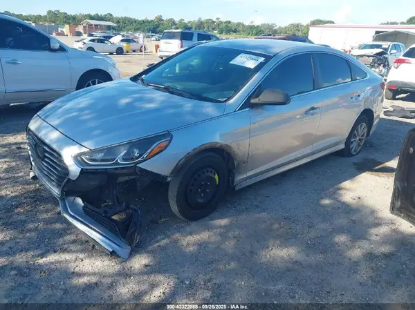 5NPE24AF3JH714946 2018 HYUNDAI SONATA - Image 2