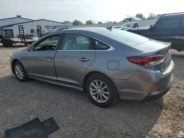 5NPE24AF3JH718849 2018 HYUNDAI SONATA - Image 2