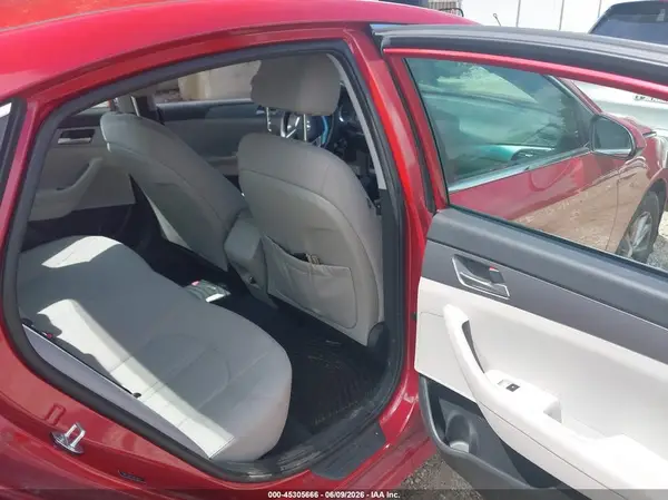 5NPE24AF3JH720679 2018 HYUNDAI SONATA - Image 8