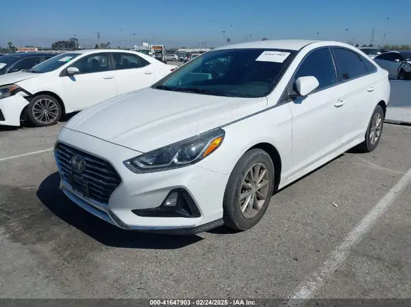 5NPE24AF3JH720858 2018 HYUNDAI SONATA - Image 2