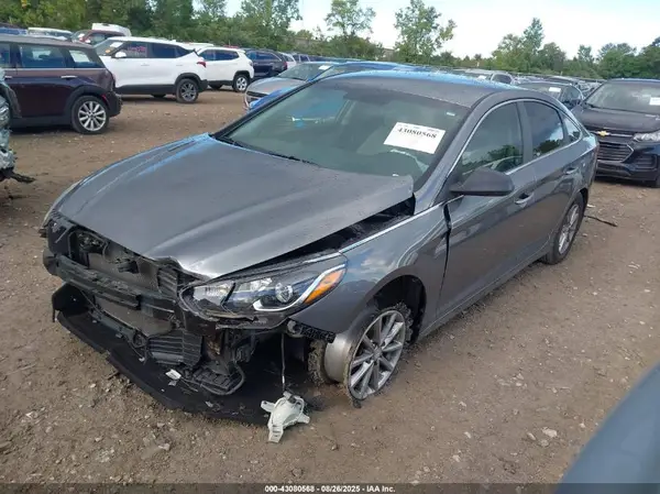 5NPE24AF3JH723744 2018 HYUNDAI SONATA - Image 2