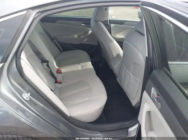 5NPE24AF3JH723744 2018 HYUNDAI SONATA - Image 8