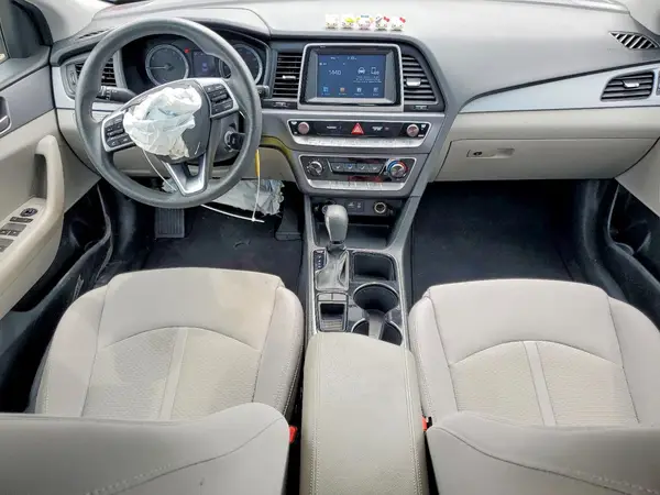 5NPE24AF3JH725428 2018 HYUNDAI SONATA - Image 8
