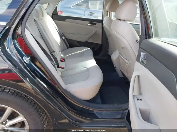5NPE24AF3JH727857 2018 HYUNDAI SONATA - Image 8