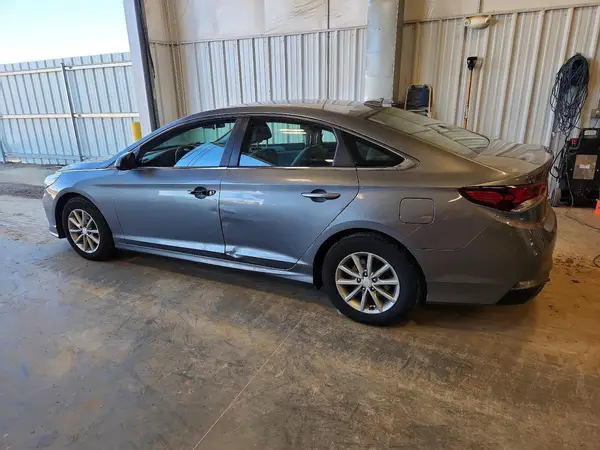 5NPE24AF3KH732283 2019 HYUNDAI SONATA - Image 2