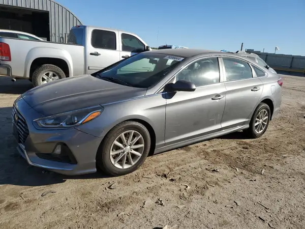 5NPE24AF3KH735572 2019 HYUNDAI SONATA - Image 1