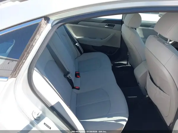 5NPE24AF3KH736589 2019 HYUNDAI SONATA - Image 8