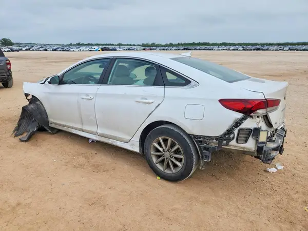 5NPE24AF3KH737905 2019 HYUNDAI SONATA - Image 2