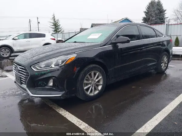 5NPE24AF3KH738469 2019 HYUNDAI SONATA - Image 2