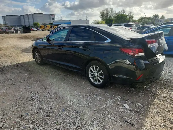 5NPE24AF3KH738634 2019 HYUNDAI SONATA - Image 2