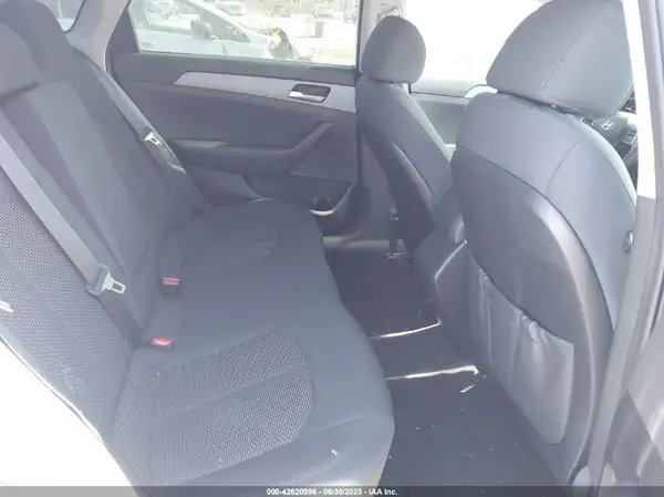 5NPE24AF3KH739573 2019 HYUNDAI SONATA - Image 8