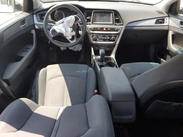 5NPE24AF3KH741064 2019 HYUNDAI SONATA - Image 8
