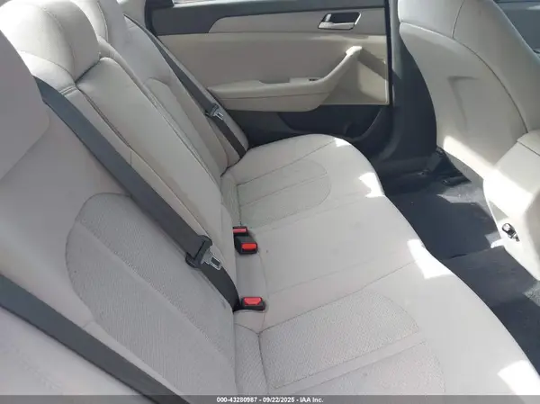 5NPE24AF3KH741811 2019 HYUNDAI SONATA - Image 8