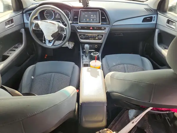 5NPE24AF3KH743140 2019 HYUNDAI SONATA - Image 8