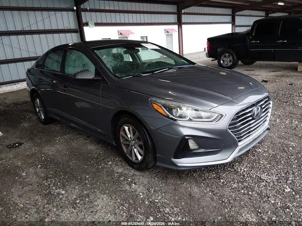 5NPE24AF3KH743610 2019 HYUNDAI SONATA - Image 1