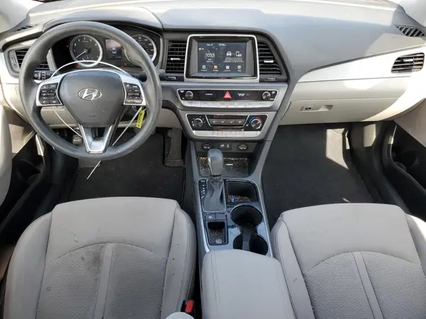 5NPE24AF3KH744935 2019 HYUNDAI SONATA - Image 8