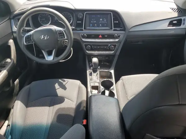 5NPE24AF3KH745356 2019 HYUNDAI SONATA - Image 8