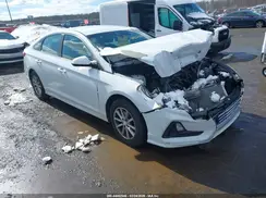5NPE24AF3KH745826 2019 HYUNDAI SONATA