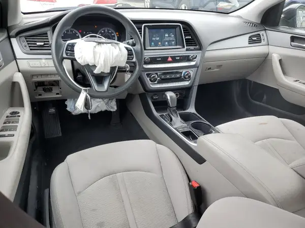 5NPE24AF3KH745874 2019 HYUNDAI SONATA - Image 8