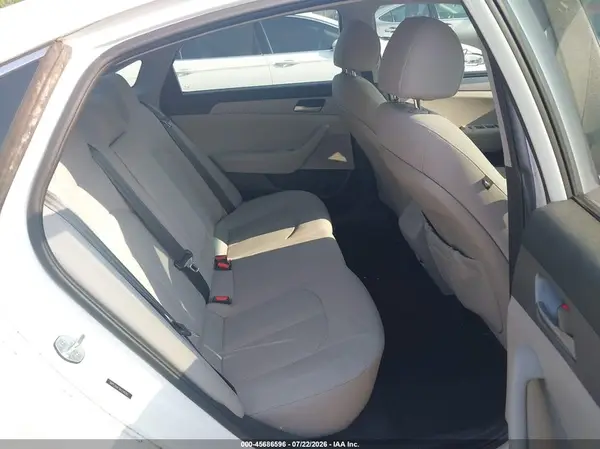 5NPE24AF3KH746183 2019 HYUNDAI SONATA - Image 8