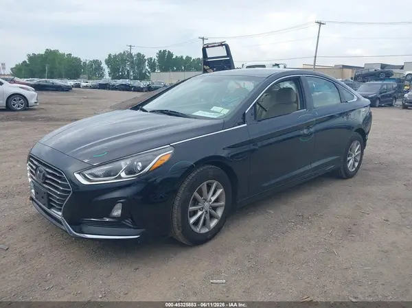 5NPE24AF3KH746944 2019 HYUNDAI SONATA - Image 2
