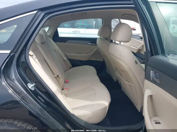 5NPE24AF3KH746944 2019 HYUNDAI SONATA - Image 8